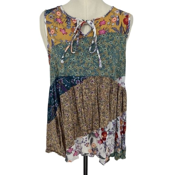 Easel Los Angeles Tops - Easel Women's Patchwork Floral Patchwork Tank Top Multicolor Boho Style  Size L